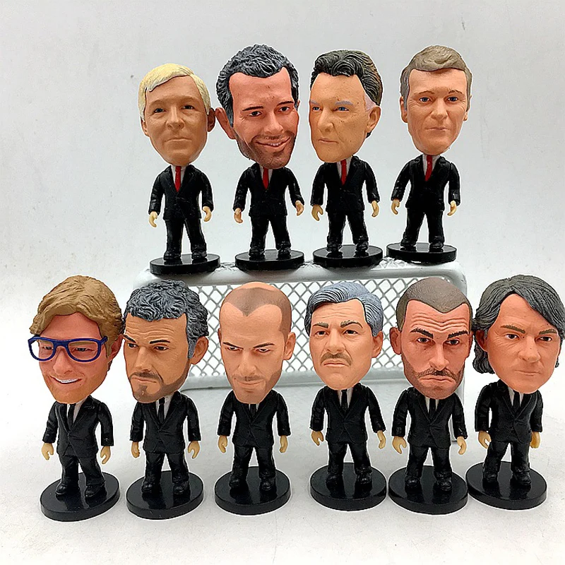 

58/5000 6.5 cm football coach doll furniture display office accessories football lovers birthday present