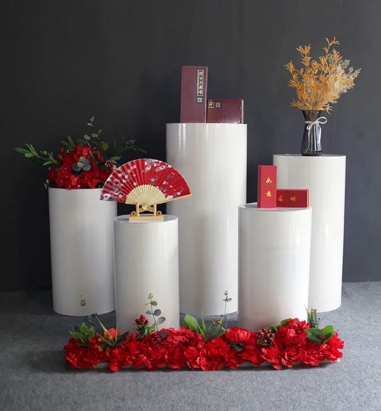 

2021 New Hot Wedding Props White Cylindrical Dessert Table Round Birthday Party Display Cake Table Pedestal DIY Decorations