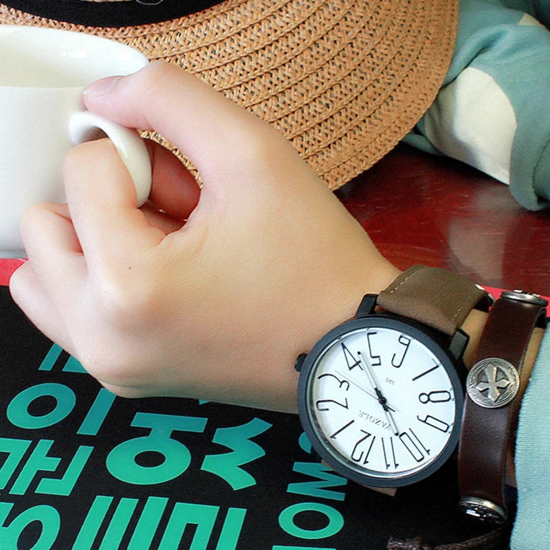 

Top Brand YAZOLE 326 Fashion Personality Style Quartz Wristwatch Special Arabic Numeral Dial Practical Luminous Hands Men Watch