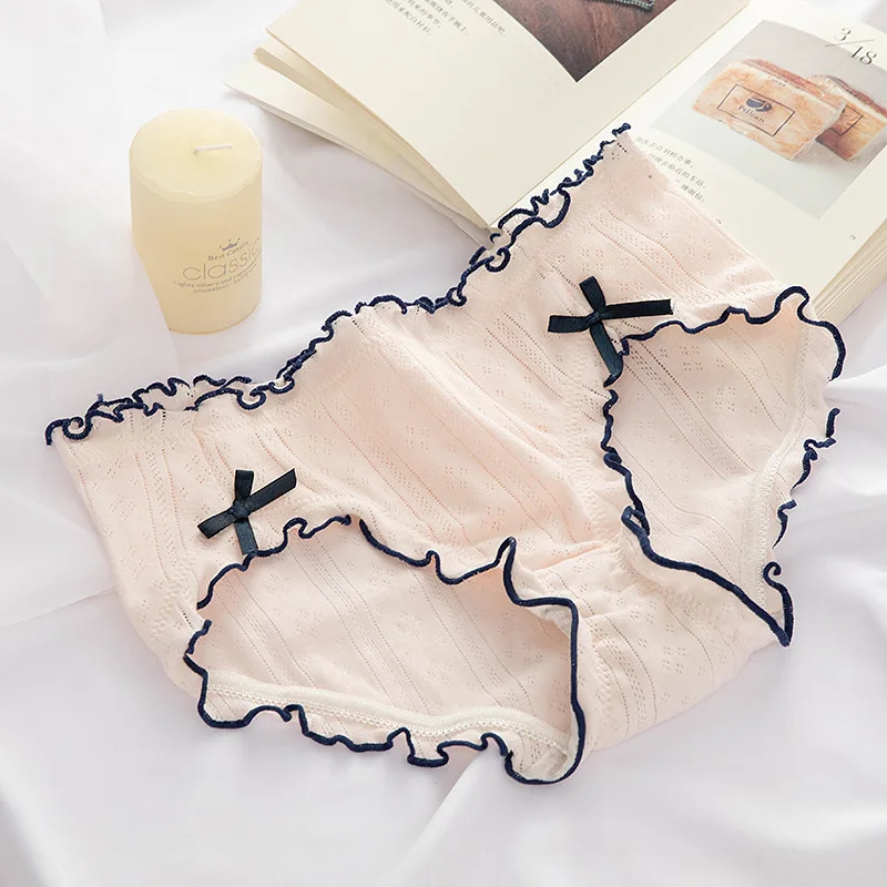 

Size M-XL Sexy Girls Panties Soft Underwear Casual Lingerie For Women Cotton Briefs Ladies Bowknot Cute Underpants Famale Panty