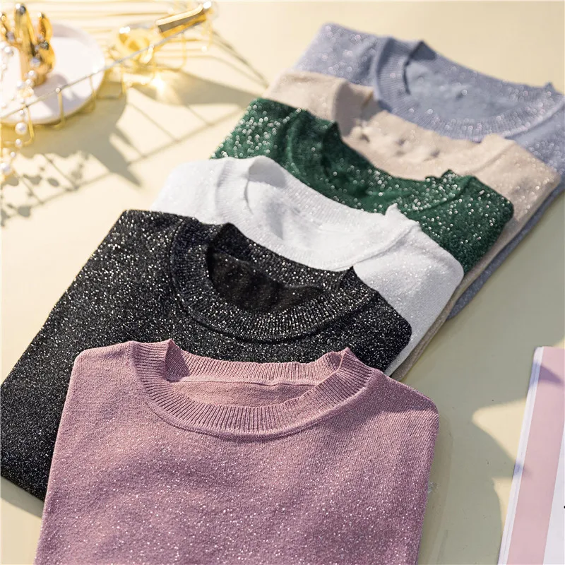 Женский свитер с круглым вырезом и блестящим люрексом на весну осень базовый