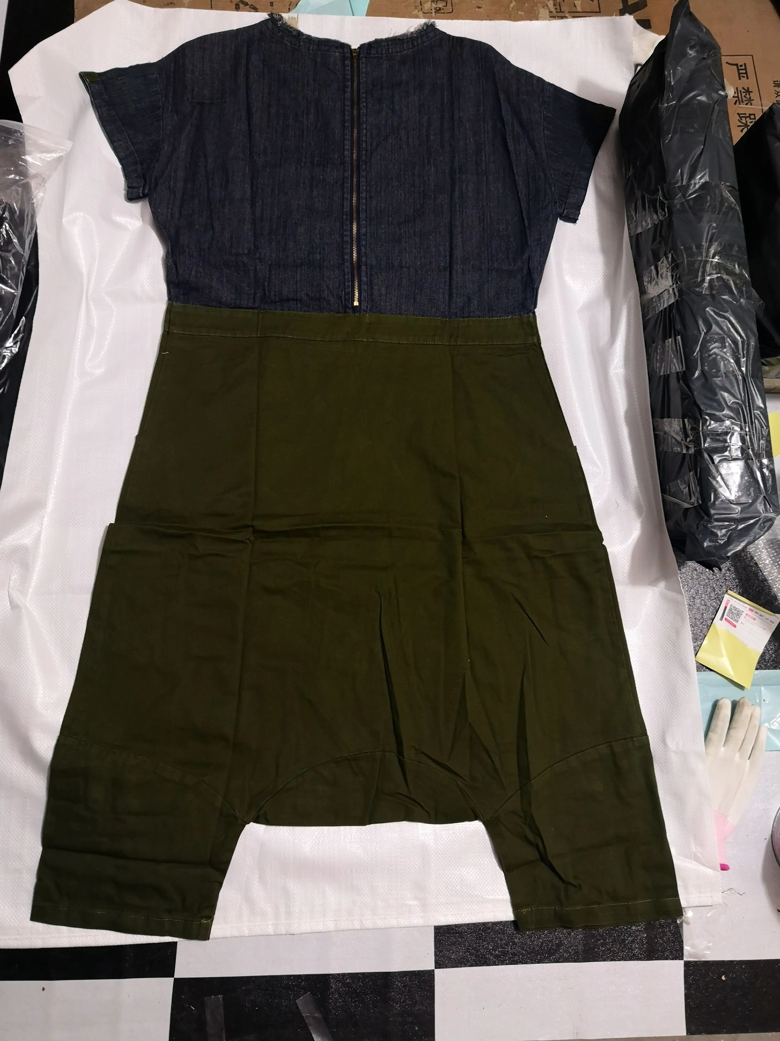 Женские комбинезоны в стиле пэчворк джинсовые с коротким рукавом круглым