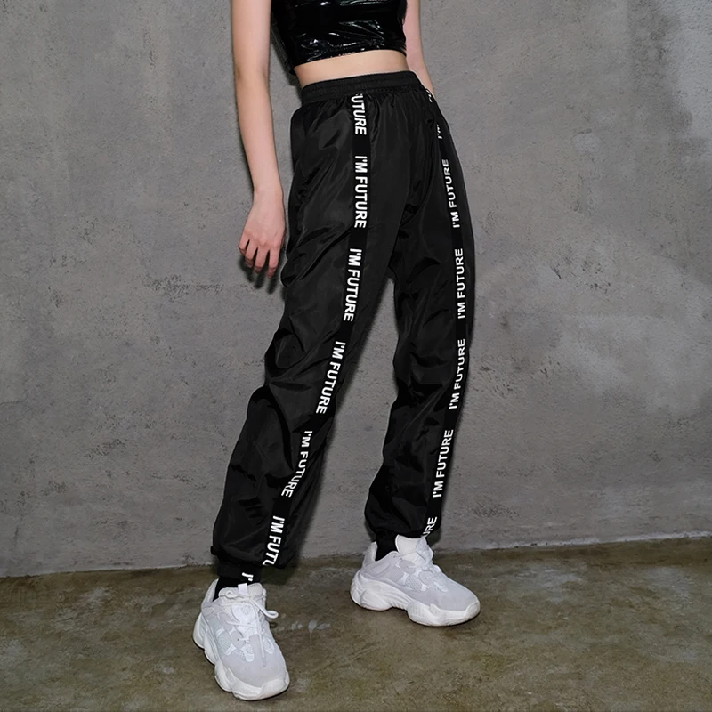 Апреля MOMO 2021 повседневные мужские черные спортивные штаны для женщин из кусков