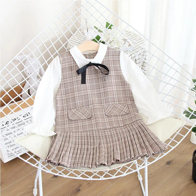 

Fashion Girls Classic Designed Plaid Dress Princess Kids Patchwork With Bow Elegant Children Long-sleeves Dress For 2-6T Girls