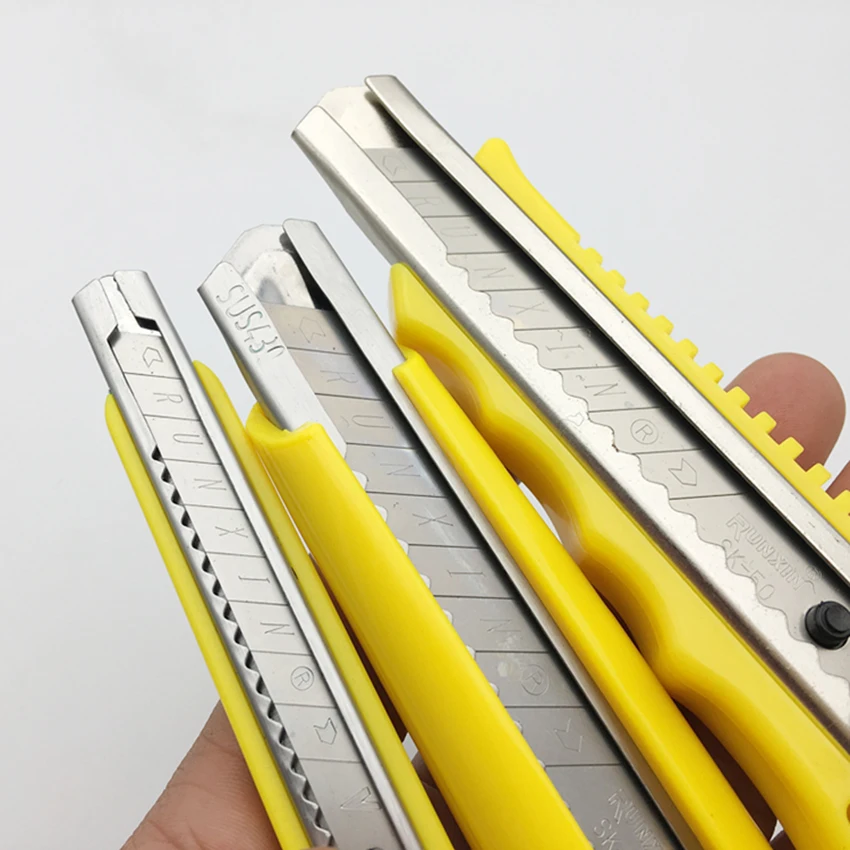 Выдвижной нож 18 мм/9 мм с ручкой из термопластичной резины лезвие стали SK5 дизайн