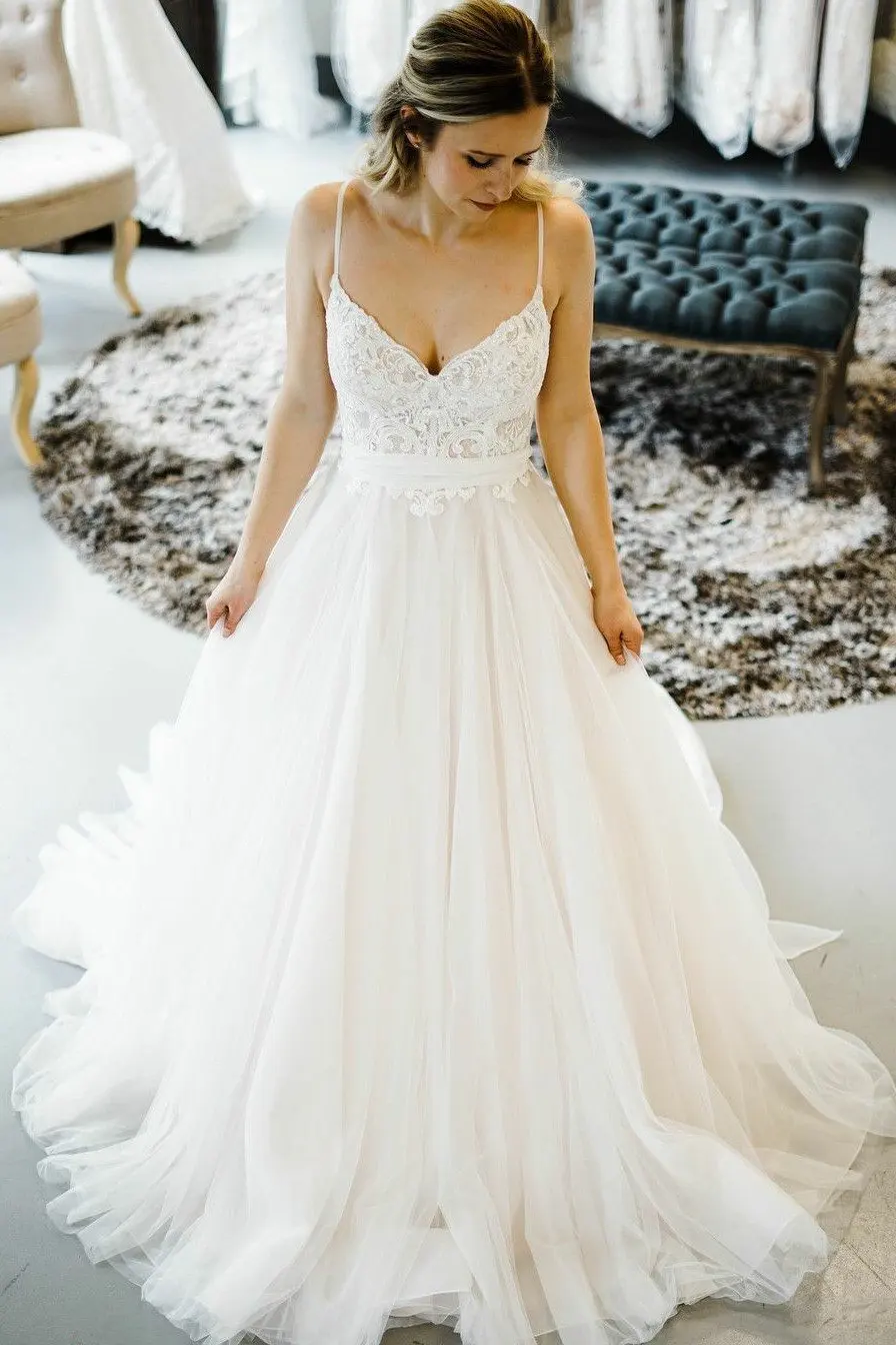 

A Line Wedding Dress for Bride Spaghetti Straps V Neck Tulle Lace Wedding Bridal Gowns Vestido De Novia