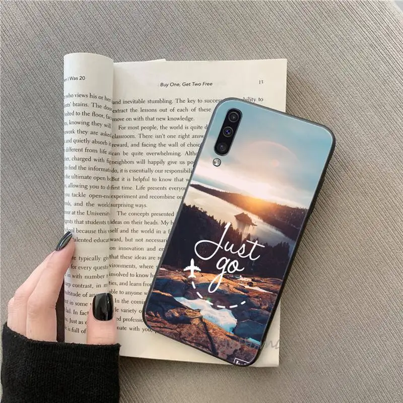 

Travel mountain road Phone Case For Samsung galaxy S note 7 8 9 10 20 fe edge A 6 10 20 30 50 51 70 lite plus Silicone Funda