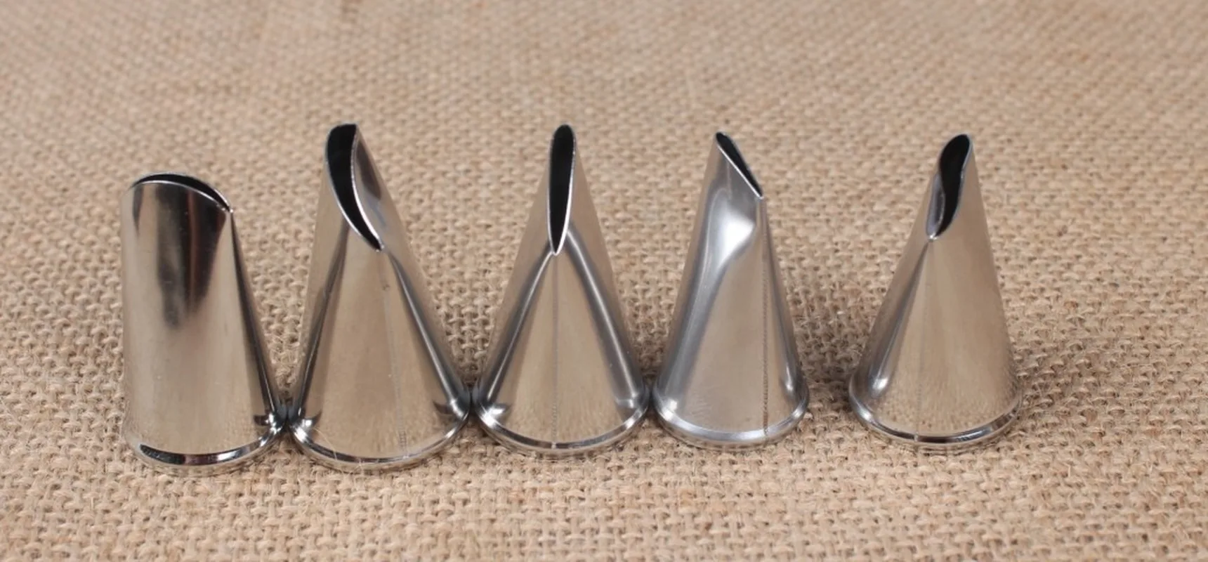 304 stainless steel 5-piece rose petal mouth decoration mouthpiece baking tools for cakes | Дом и сад
