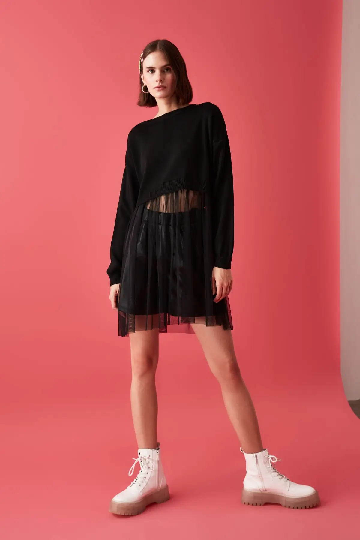 

Trendyol Tulle Detailed Knitwear Sweater TWOAW21KZ2008