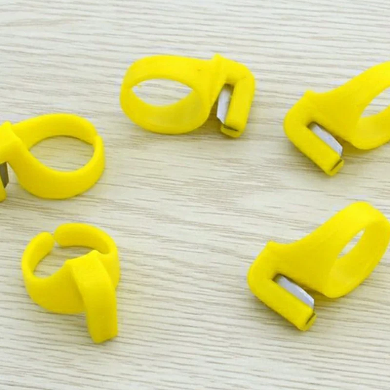 Новинка домашний пластиковый наперсток для швейного Кольца Резак ниток лезвие