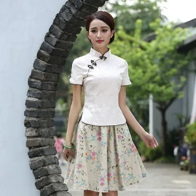 Light apricot tops Sheng Coco Black China Blouse Women Traditional Chinese Shirt Clothing Chinese Jacquard Cotton Cheongsam Shirt Flower Buckle Top - Цвет: Light apricot tops