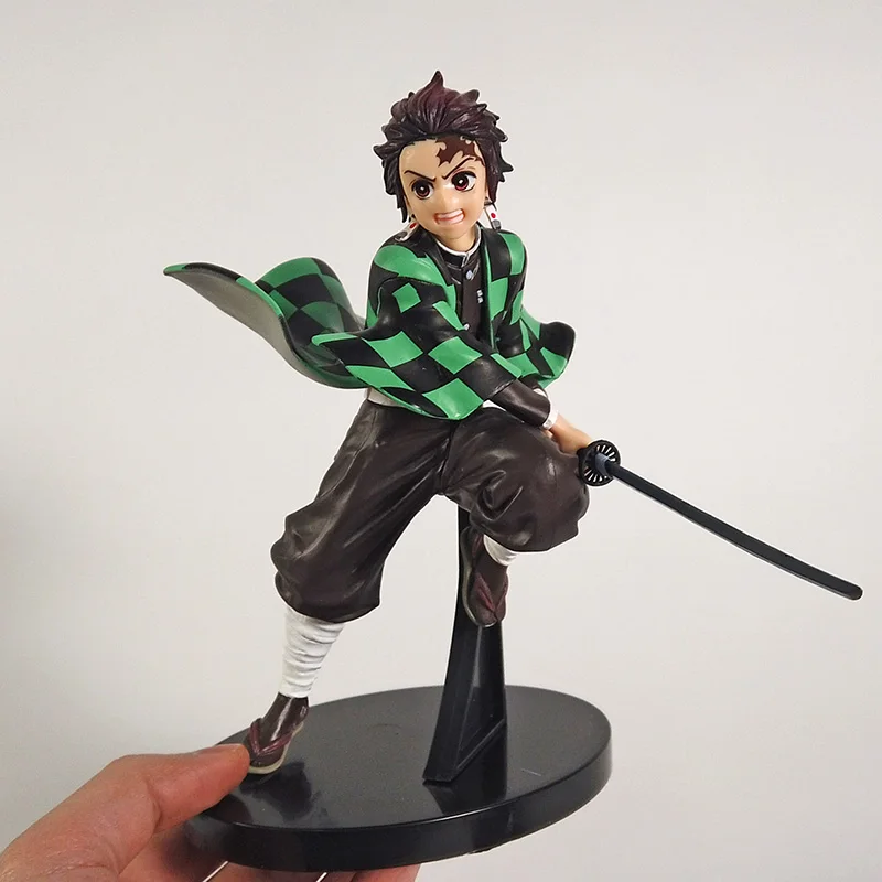 

17cm Japanese Anime PVC Action Figure Model Demon Slayer Kamado Tanjirou Combat Ver. Statue Collection Toys Gifts Doll Figurine