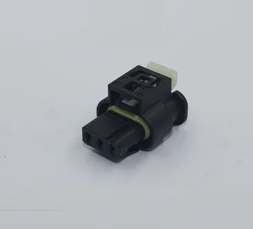 

Free shipping 2sets auto 3pin housing plug plastic wire cable sealed waterproof connector 805-121-521