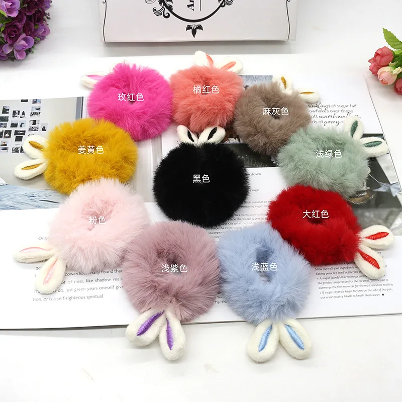 

Милые пушистые резинки из искусственного меха мягкие эластичные резинки для волос для женщин и девочек резинки для волос для конского хвос...