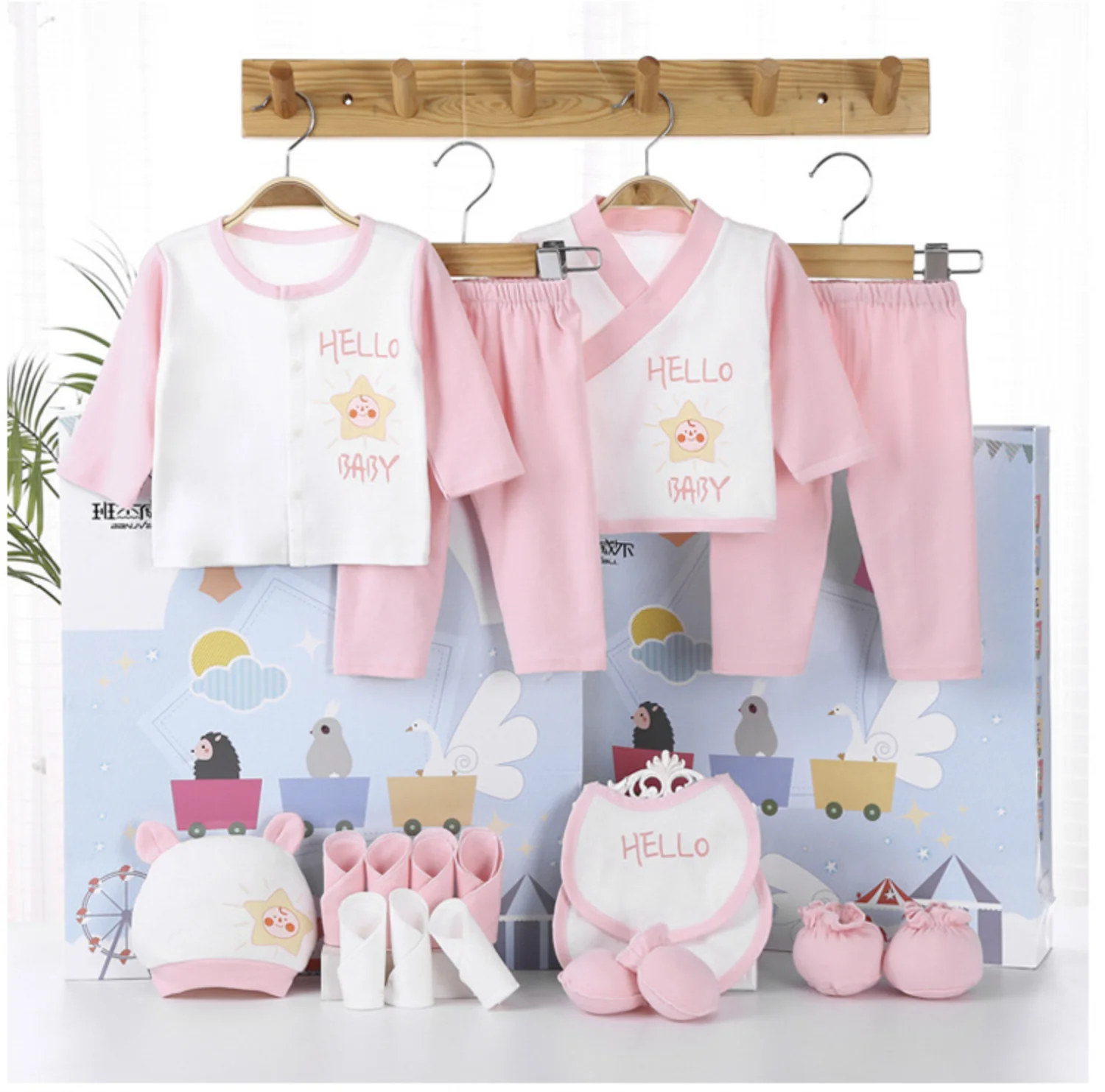 

New 2021 High Quality 100% Cotton 18pcs Baby Clothing Sets Infant Newborn Gift Set Boys Girls Baby Clothes Christmas Gift