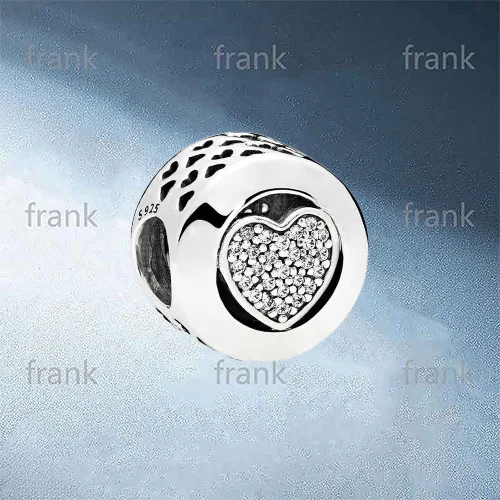 

796218CZ Charm Signature Hart