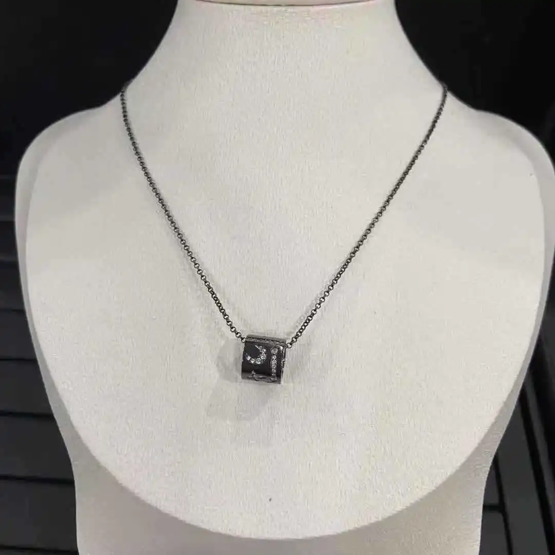 

s925 sterling silver February new love lock necklace for female black interlocking clavicle chain bohemian style jewelry