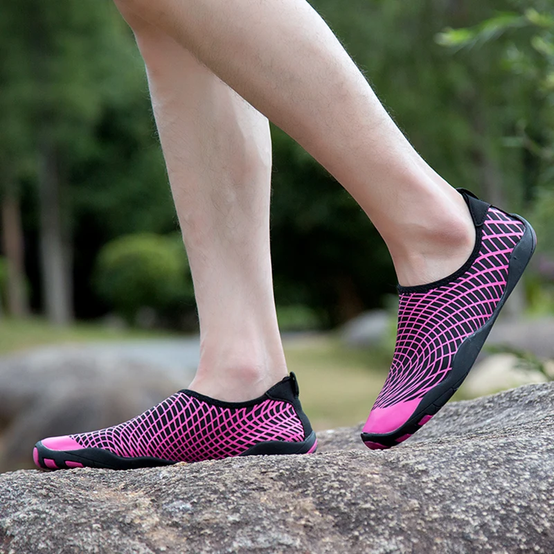 Женские босоножки для воды быстросохнущие пляжные носки занятий спортом на