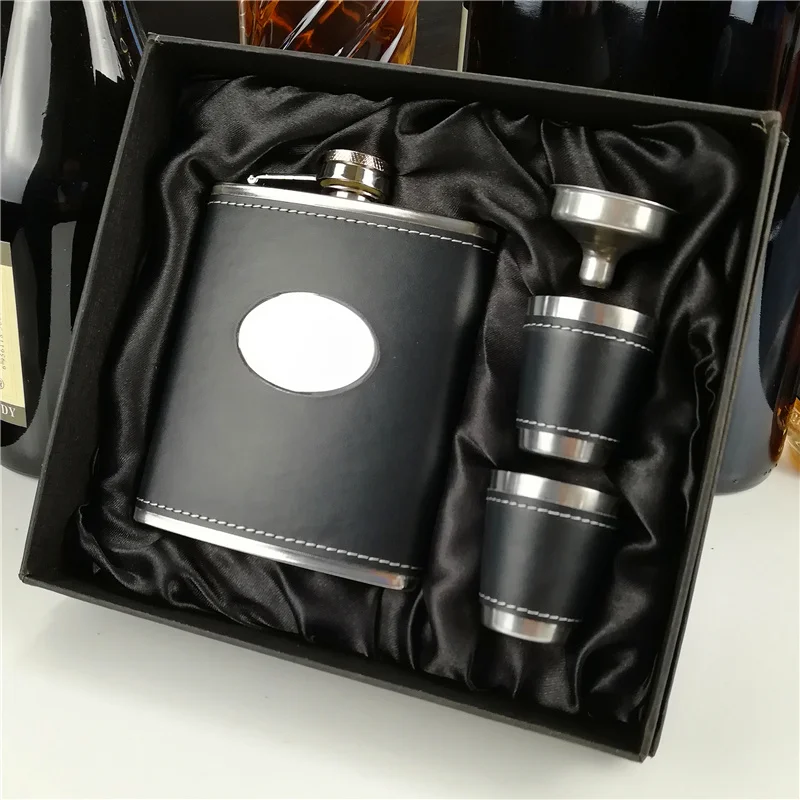 Персонализированная овальная плоская фляжка 7 унций с 2 кожаными чашками в