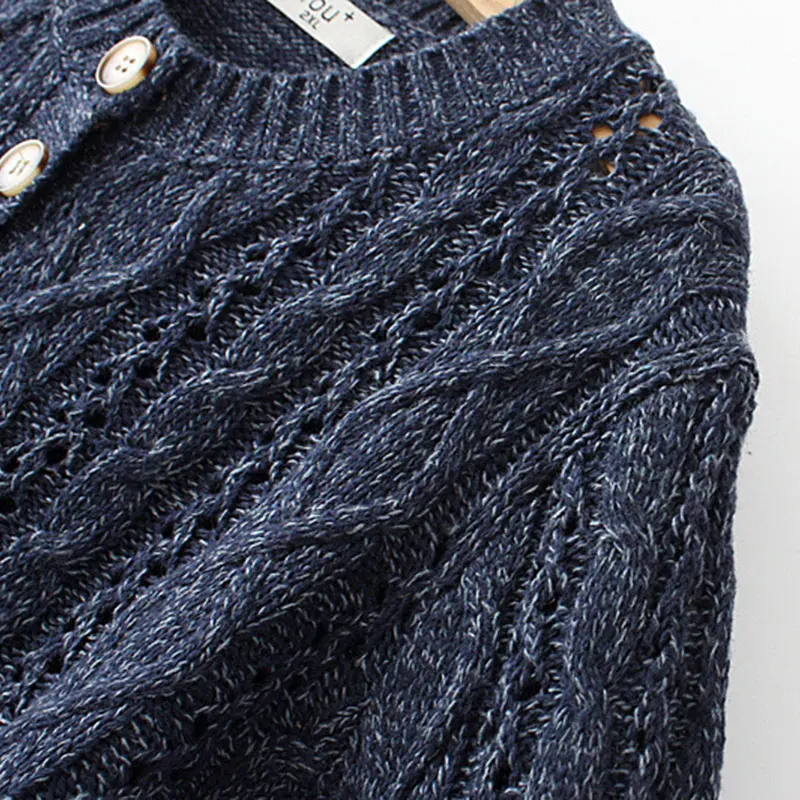 Осенне-зимний кардиган свободного покроя с круглым вырезом и длинным рукавом