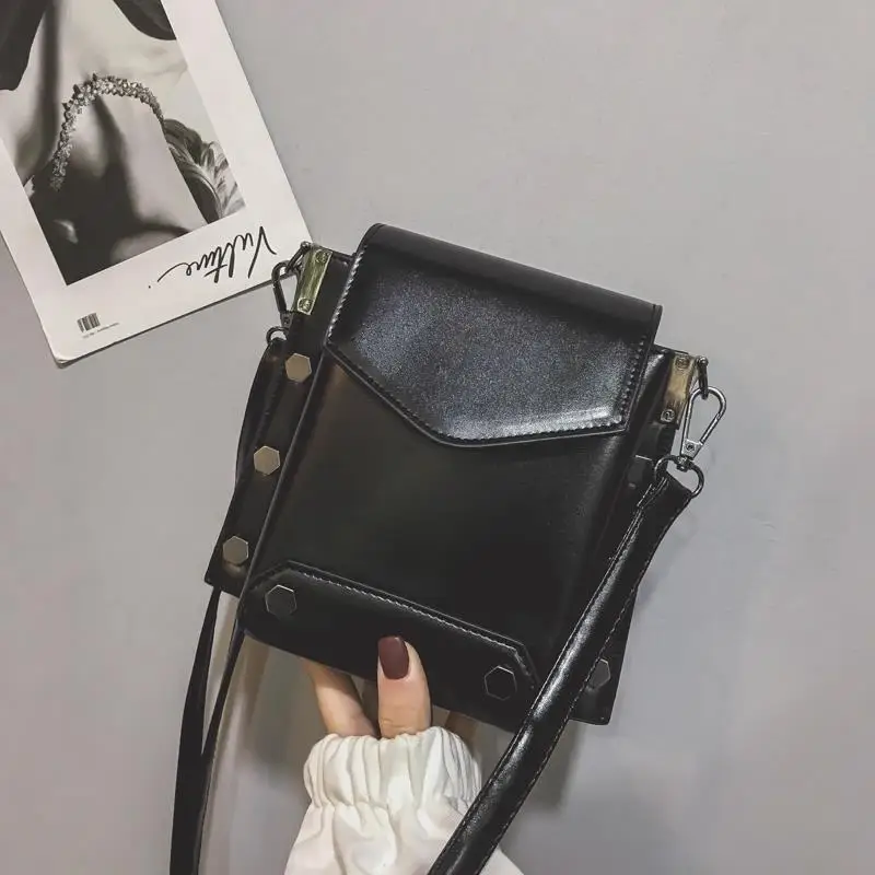 

Women Messenger Bag Vintage Pu Leather Small Crossbody Bags Female Fashion Rivet