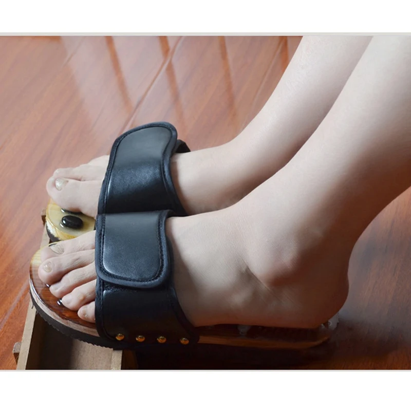 Мужские массажные тапки на мощеной подошве домашние мужские тапочки плоской