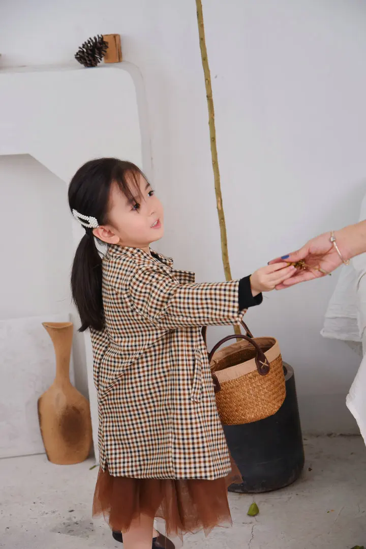 Модные клетчатые куртки для девочек 2019 г. Осенняя детская длинная куртка и пальто