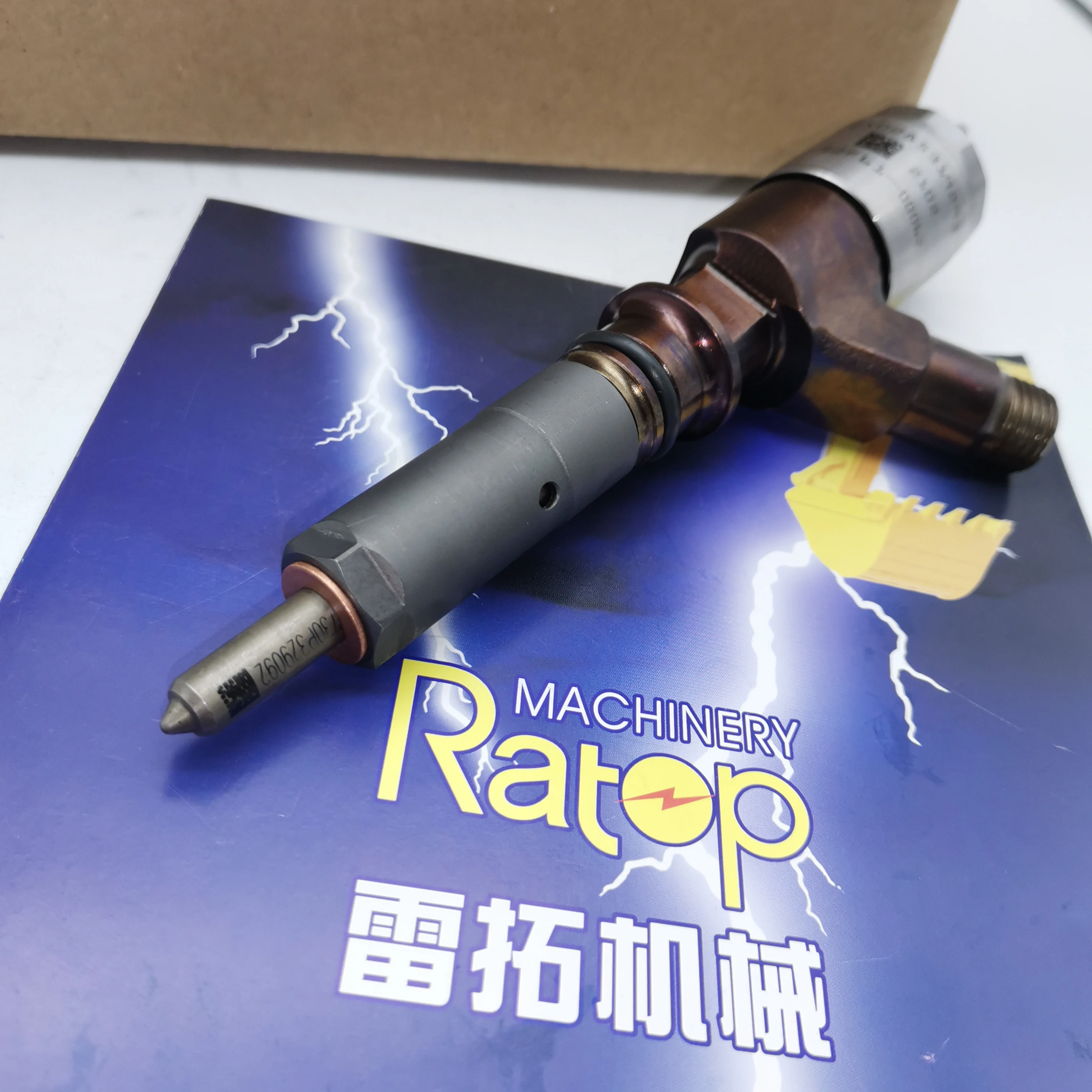 

High Quality Diesel Fuel Injector 3200677 3054C C4.4 C6.6 Fuel Injector 320-0677 326-0680 2645A747 32F61-00062