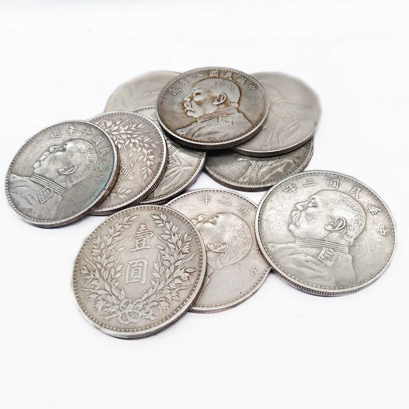 

Chinese Silver Ancient Coin Art Crafts Dragon Warlord Old Silver Coin Commemorative Coin Collection Collectible Gift for Friend
