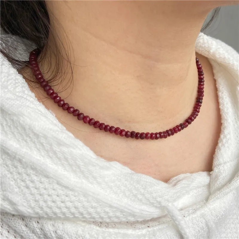 Ожерелье с бусинами из натурального камня Модный женский чокер регулируемое