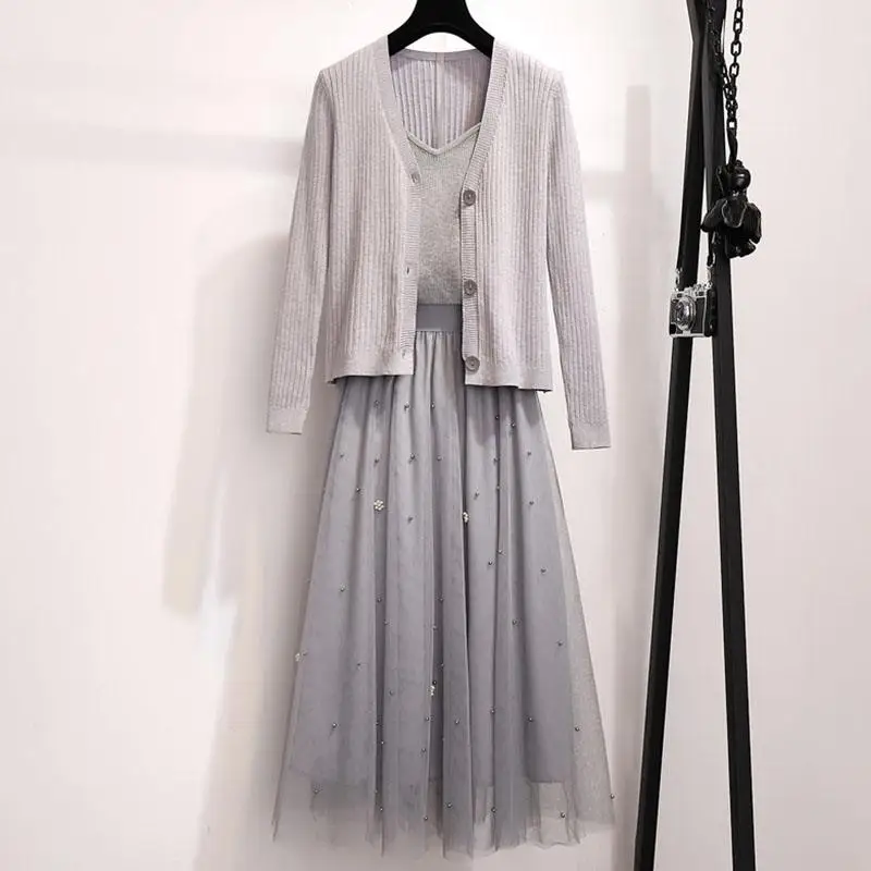 2020 Spring Summer Women Three Piece Sets Casual Knit Cardigan And Tank Tops + Elastic Waist Beaded Mesh Skirt Suit R172 |