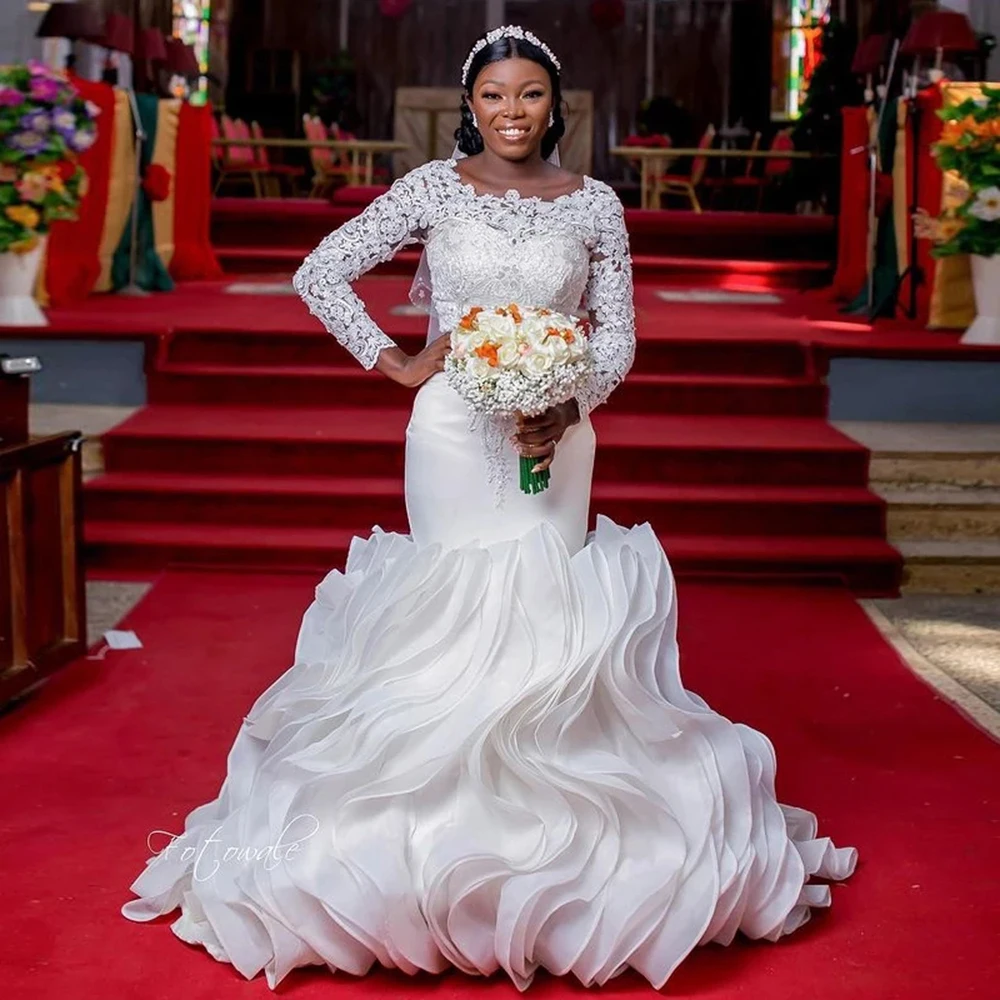 

White Tiered Ruffles Organza Mermaid Wedding Dresses Dubai Arabic Aso Ebi Long Sleeves Sweep Train Women Marriage Bridal Gowns