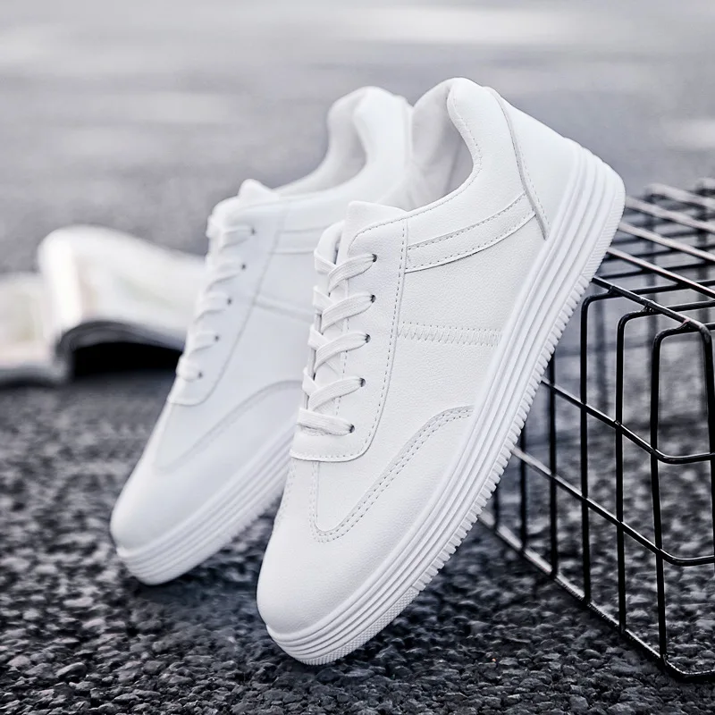 Men's White Shoes Lace Up Casual Sneakers Summer Men Breathable Board Shoes Soft Mens Vulcanized Shoes Outdoor Walking Sneakers
