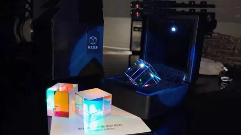 Оптическое стекло призма RGB дисперсия спектр образовательная модель открытый фотографировать фильтр фото фотография