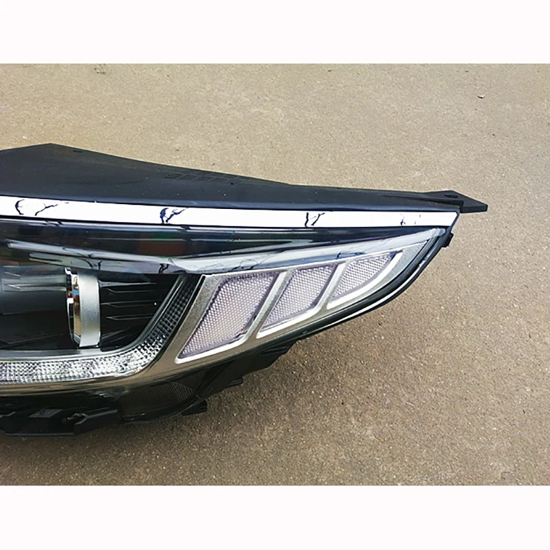 

Baificar Brand New Headlight Assembly For Kia K5 2016