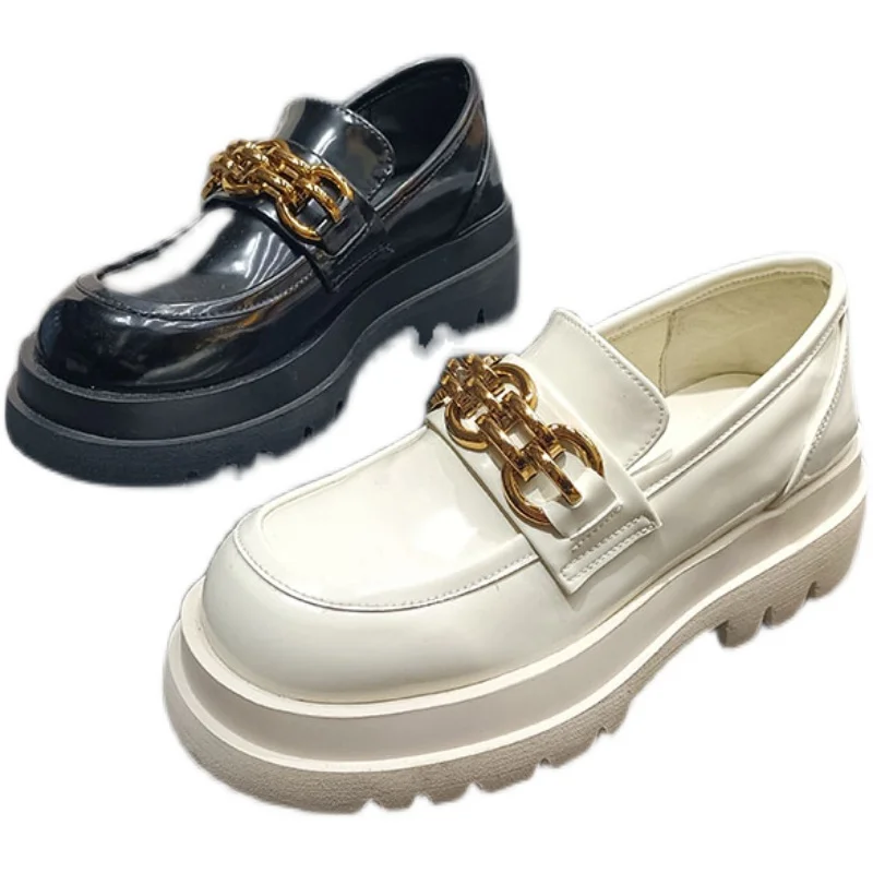 

2021 spring new white thick-soled retro one-pedal platform lazy shoes metal buckle love shallow mouth single shoes women