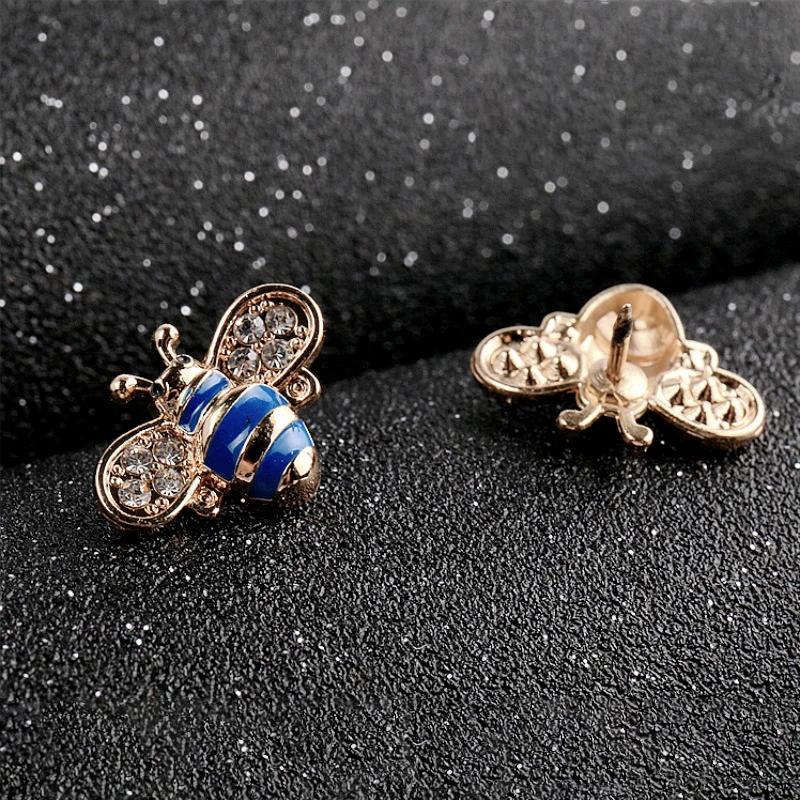 Изящная брошь в виде насекомого пчелы с отворотом эмаль стразы дизайнерская