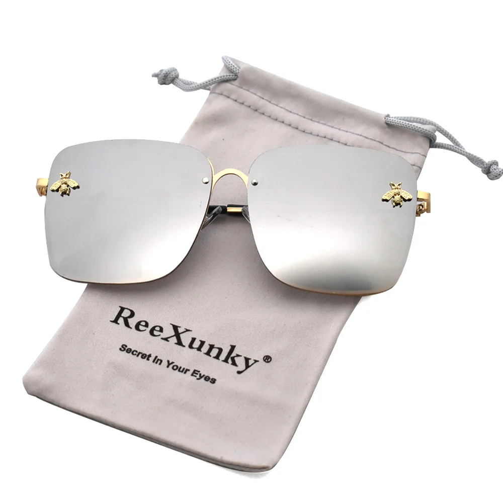 Очки солнцезащитные женские в металлической оправе квадратные серебристые с