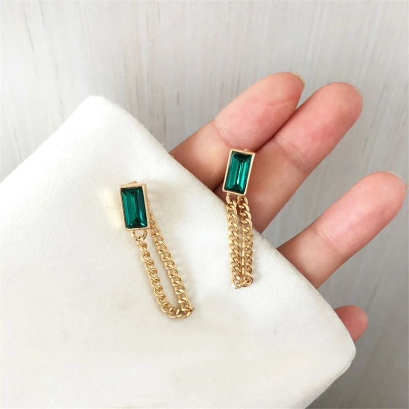 

Creative S925 Silver Needle Fashion Square Emerald Stud Earrings Rear Hanging Chain Tassel 2021 New Vintage Ear Jewelry