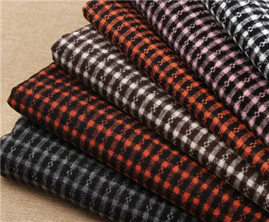 Factory direct autumn and winter woven tartan coat luggage shoes hats women's wear popular woolen fabric420G | Дом и сад
