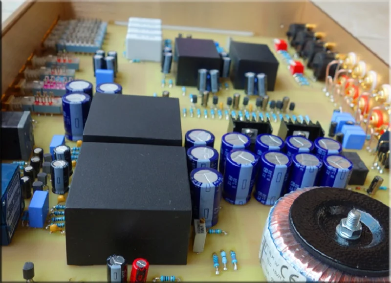 Высококачественный предусилитель WEILIANG AUDIO Clone FM255