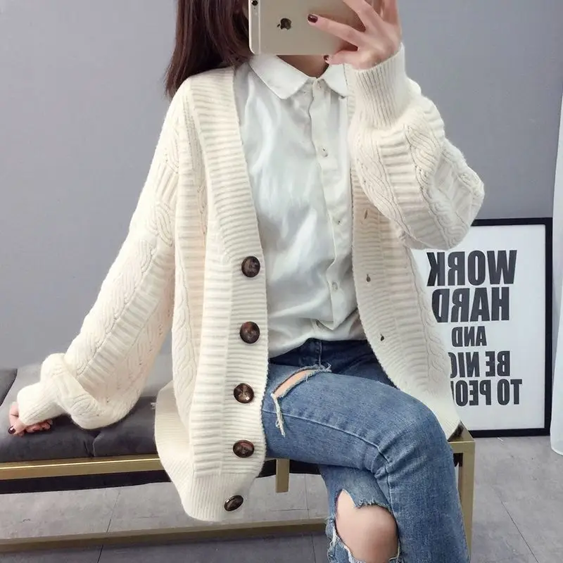 Sweater cardigan jacket female loose Korean student spring and autumn 2021 new sweater trend round button net red hot sale old K |
