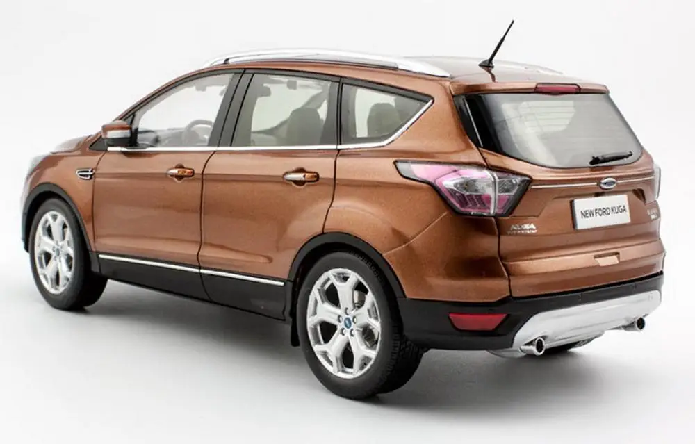 Модель автомобиля Ford Kuga 1/18 SUV коллекция игрушек в масштабе 2017 | Игрушки и хобби