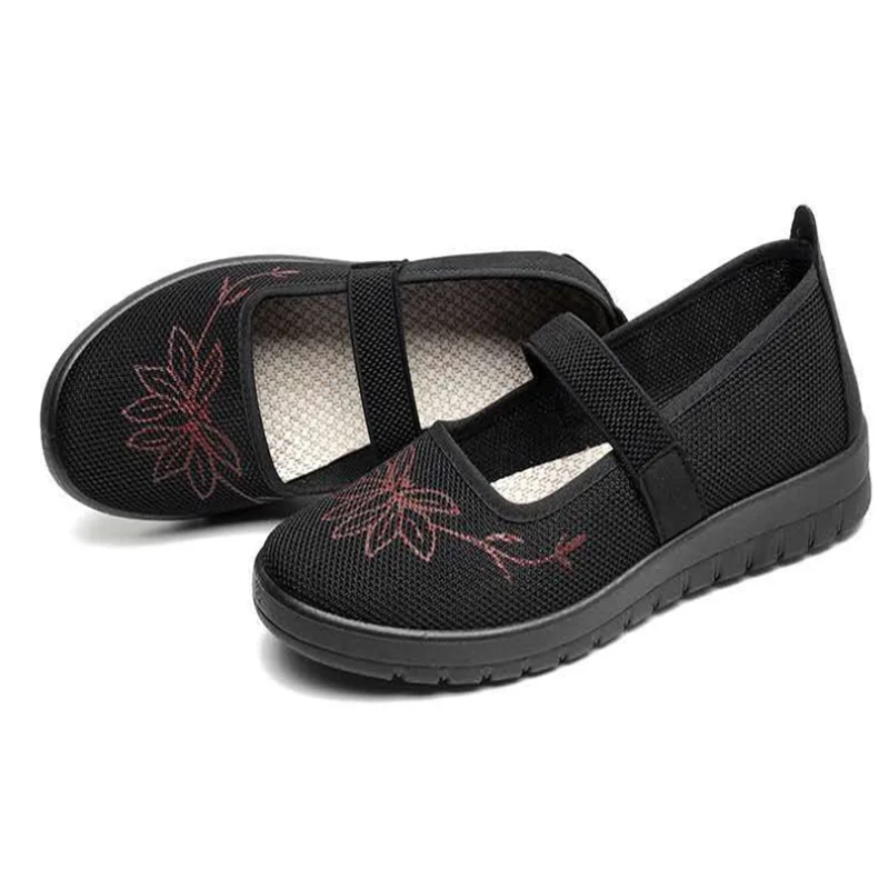 

Black generation old Beijing cloth shoes women's shoes hotel supermarket work single shoes flat soft bottom square dance shoes10
