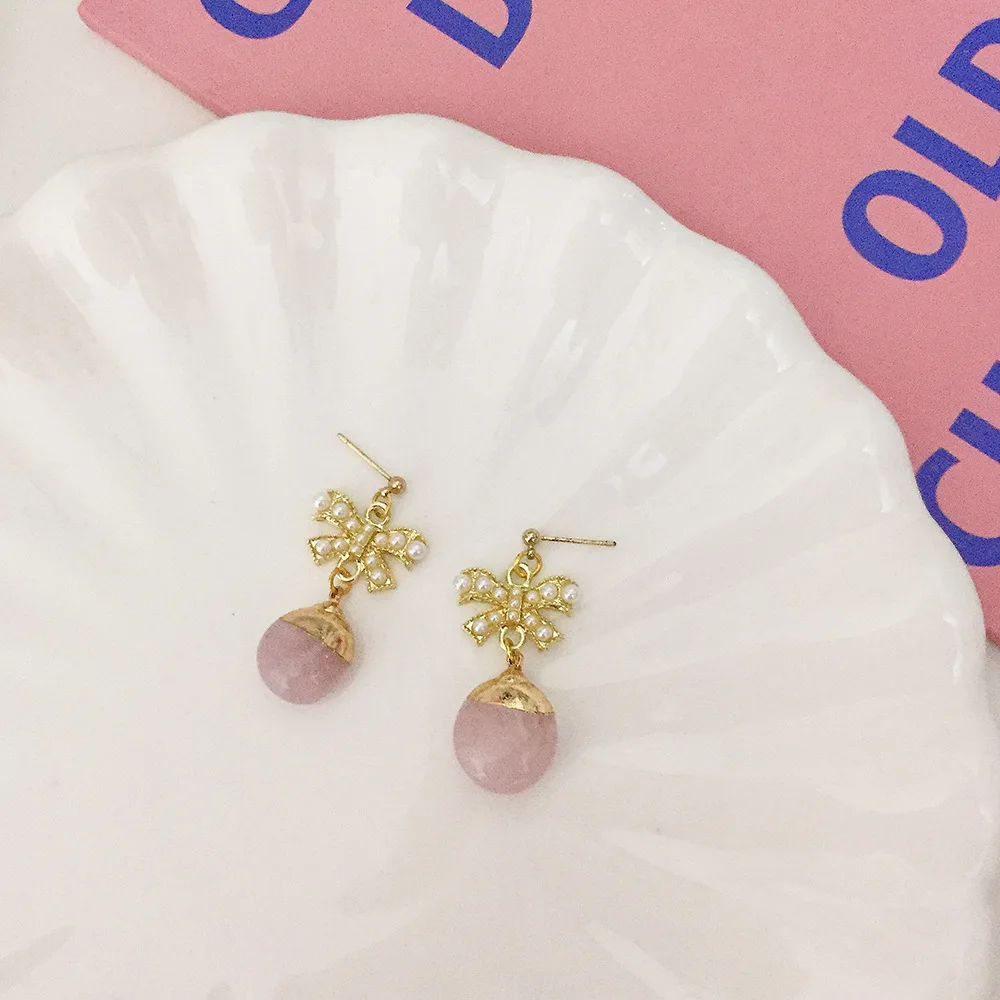 Женские серьги 2021 трендовые с жемчугом и бантом небольшие инкрустацией в виде