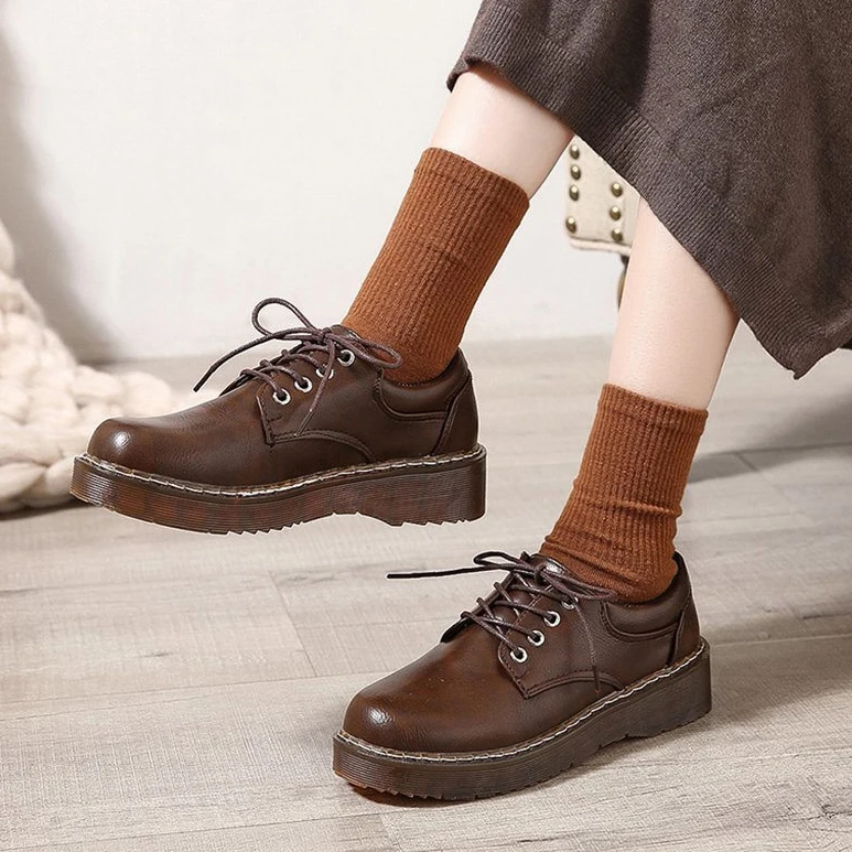 

Gothic Lolita Shoes Women Pumps Fashion Patent Leather Platform Shoes Woman Round Toe Mary Jane Shoes Mujer 2021 student shoes