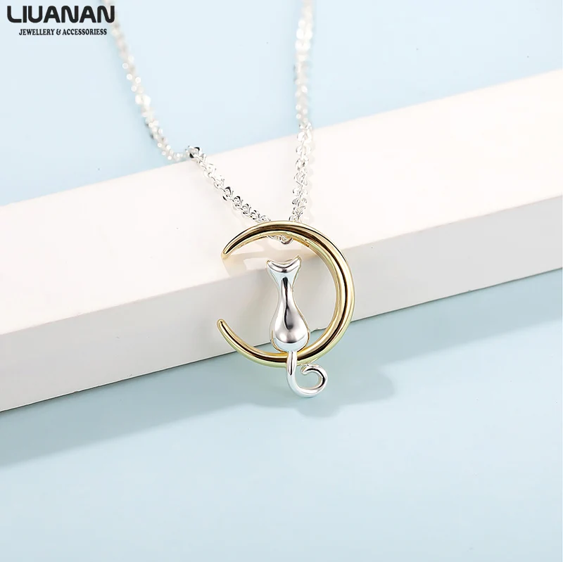 

New Fashion Lovely Moon Cat Necklace for Women Girls Family Best Friend Jewelry Graduation Gift Chain Necklace Birthday Gift
