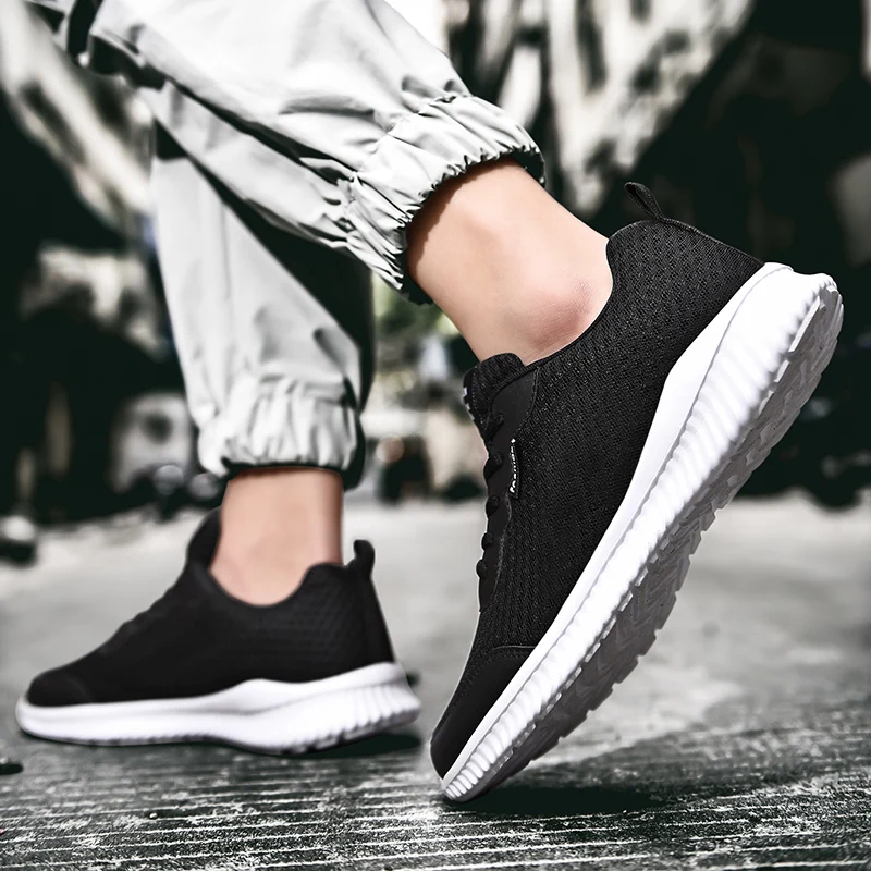 

Summer Breathable Men's Casual Shoes Mesh Breathable Casual Male Shoes Lightweight Comfortable Men Sneakers Large Size 39-48