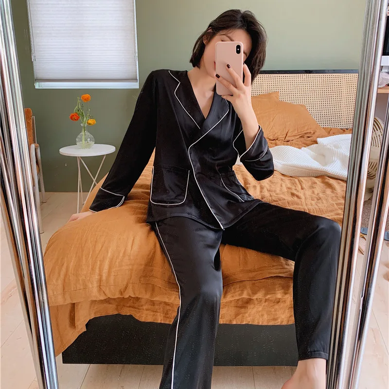 Комплект женский атласный из 2 предметов пижама искусственного шелка ночная