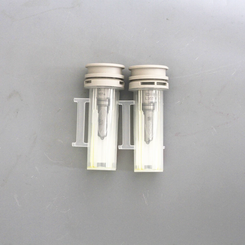 Подлинный топливный инжектор общей топливной системы L357PBC для 33800-84830 3380084830 |